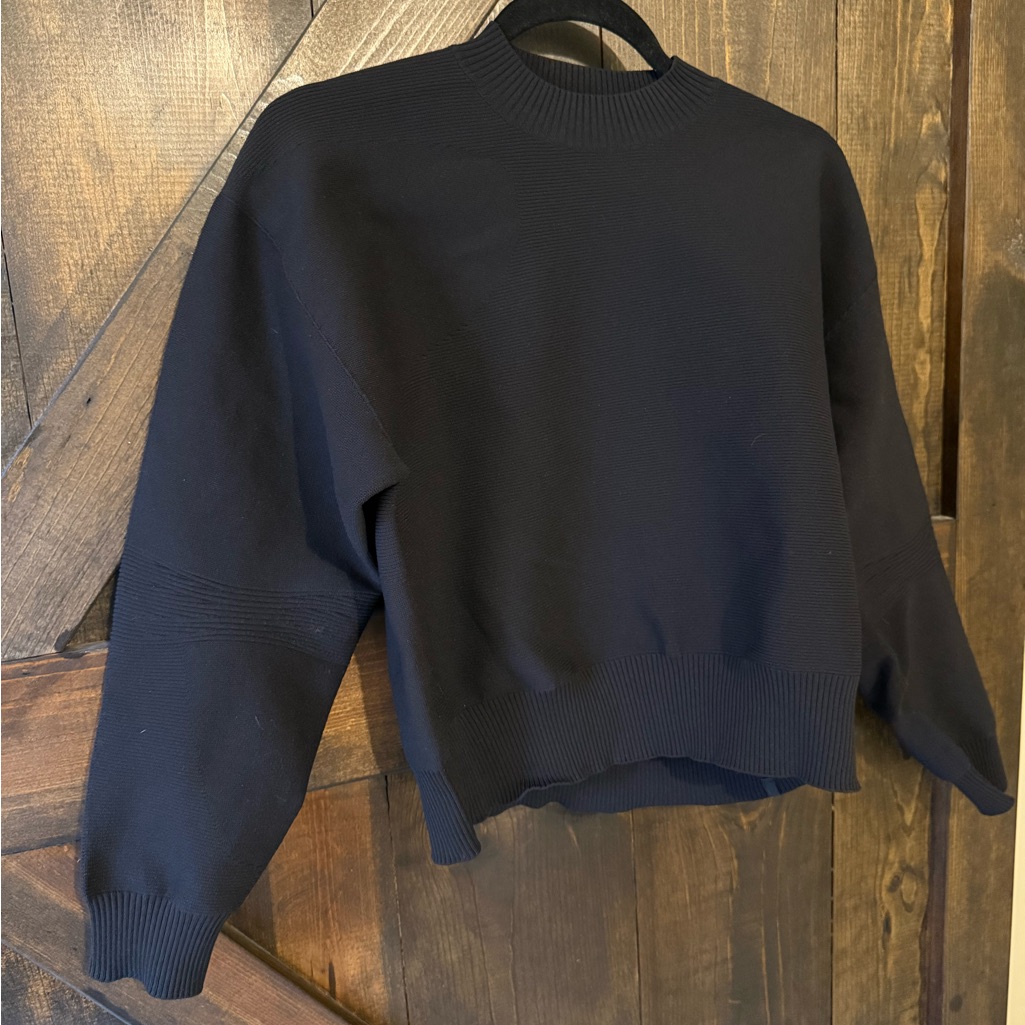 Lululemon Athletica Black Scuba Pullover